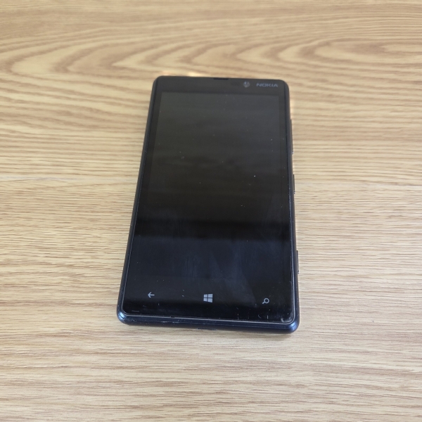Nokia Lumia 820 schwarz Smartphone voll funktionsfähig