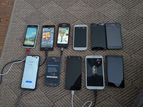 Smartphone  – Konvolut Samsung,  Sony,  Nokia, usw.  11 Stück, gebraucht