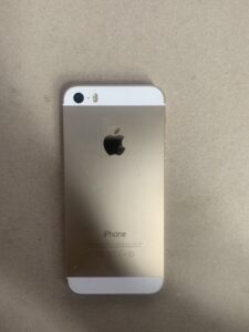 Apple iPhone 5s – 16GB – Gold (Nur für Ersatzteile)