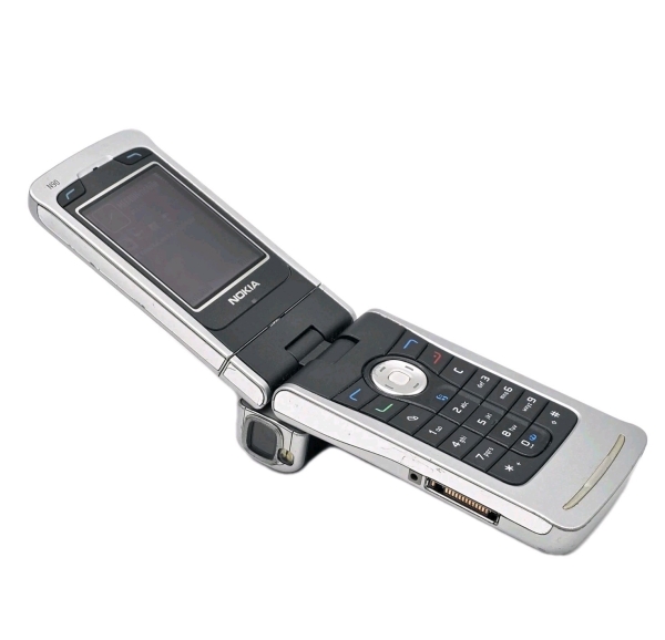 Nokia  N90 – Vintage Handy Hellblau (Ohne Simlock) Smartphone  K47