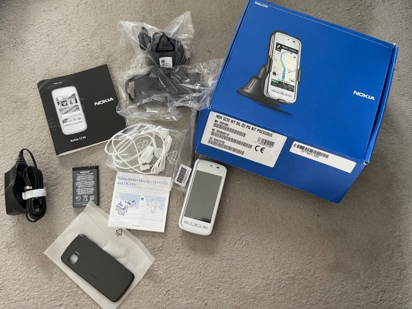 Nokia 5230 – Nagelneues, komplettes Original Set! – Seltenes Sammlerstück!