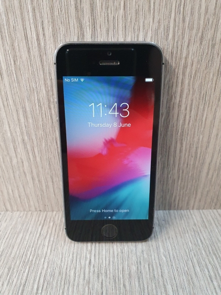 A1457 Apple iPhone 5s 16GB Grau (Black Face) Vodafone Locked Grade C EF3101