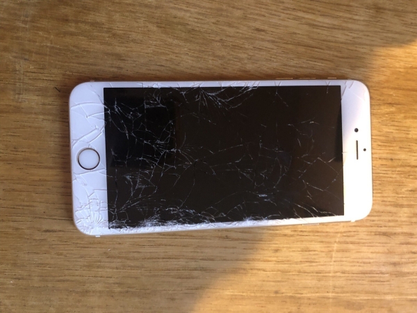 Apple MQ3D2B/A iPhone 6 – 32GB – Space Grau (Entsperrt)
