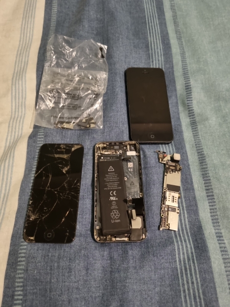 Apple iPhone 5 A1429 16GB Black & Slate Restposten Konvolut Ersatzteile & Reparaturen X2