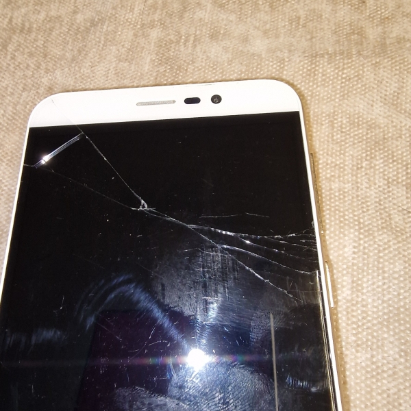 👂Smartphone “ CUBOT NOTE S“