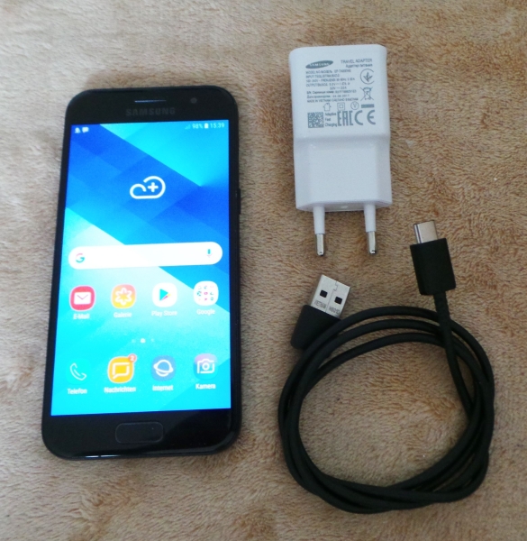 Samsung Galaxy A3 SM-A320FL 16GB Smartphone