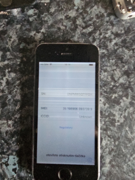 3 Apple iPhone 5s – 16GB – Silber (O2) BITTE BESCHREIBUNG VOR KAUF LESEN