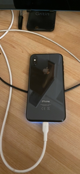Apple iPhone X – 64GB – Space Grau (Ohne Simlock) A1901 (GSM)