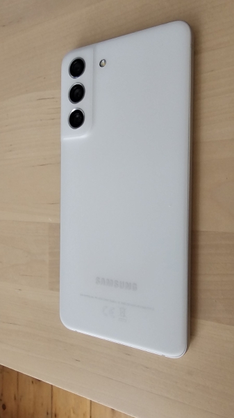Samsung Galaxy S21 FE 5G weiß 128GB entsperrt Smartphone
