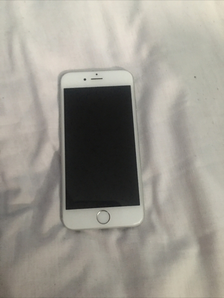 Apple iPhone 6 – 16GB – Silber