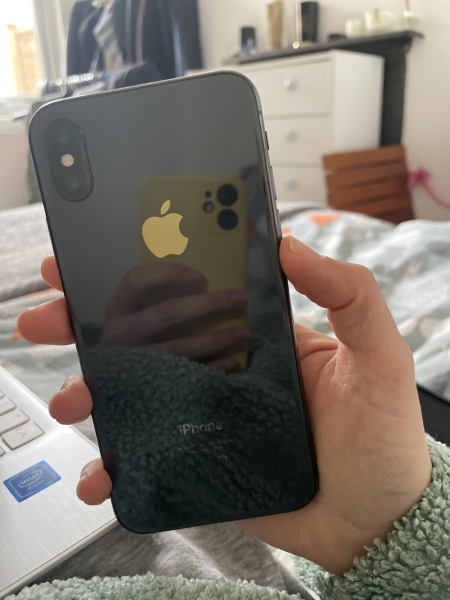 Apple iPhone X – 256GB – Space Grau (Ohne Simlock) A1901 (GSM)
