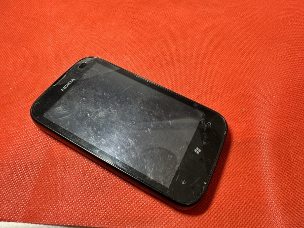 Nokia Lumia 510 Smartphone Handy (Tesco Network) – 8GB – schwarz