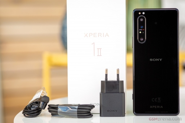 Sony Xperia 1 II 5G 6.5″ XQ-AT51 XQ-AT52 256GB Android SmartPhone Unlocked
