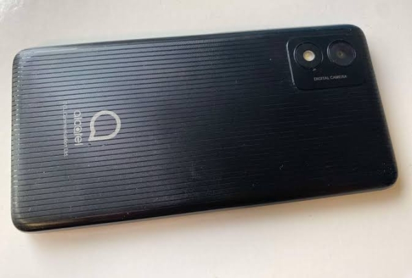 Alcatel 5031G Smartphone – 32GB Speicher
