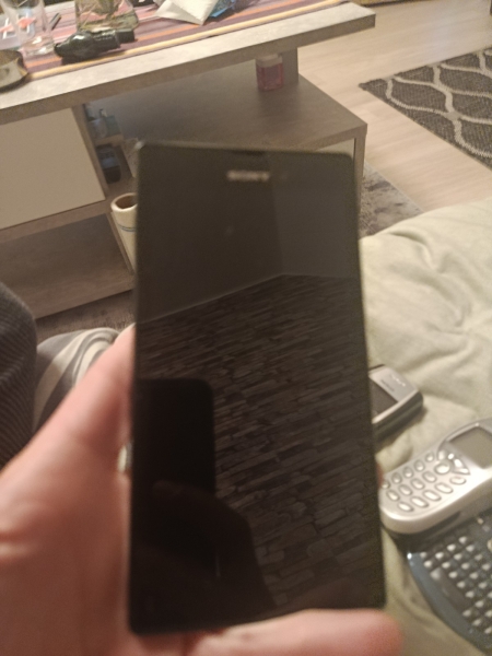 Sony Xperia T3 D5103 Smartphone Schwarz 8GB