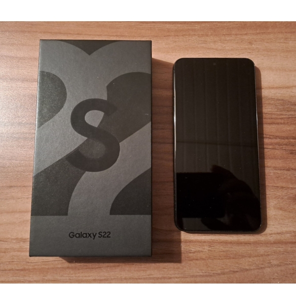 Samsung Galaxy S22 128 GB Schwarz Slate Smartphone mit Originalverpackung