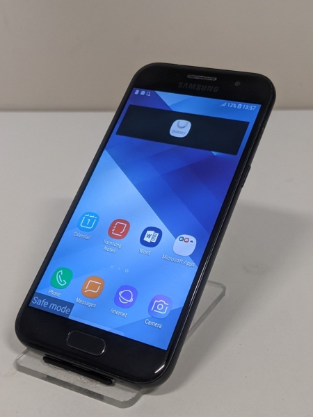 Samsung Galaxy A3 2017 schwarz Vodafone 16GB 4,7″ Display 13MP Android Smartphone