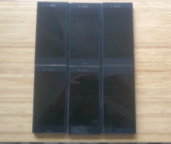6x Sony Xperia Compact X 32GB Smartphone Konvolut Restposten Android 8 defekt