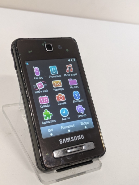 Samsung SGH-F480 Handy Smartphone Android silber
