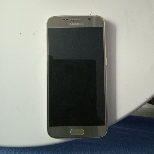Samsung Galaxy S6 Smartphone Gold 32 GB