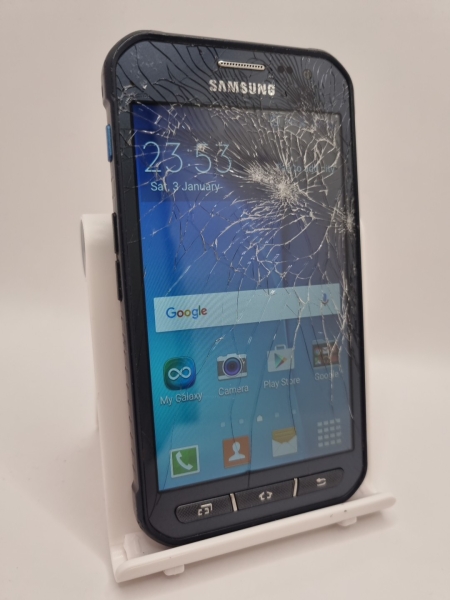 Samsung Galaxy XCover 3 grau EE 8GB 4,5″ robust Android Smartphone gesprungen
