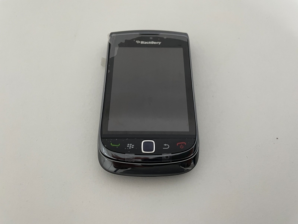NEU BLACKBERRY 9800 TORCH 4GB ENTSPERRTES TELEFON – WIFI – MP3 – 5MP KAMERA