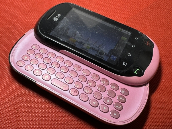 LG C550 (entsperrt) schwarz pink Android Smartphone