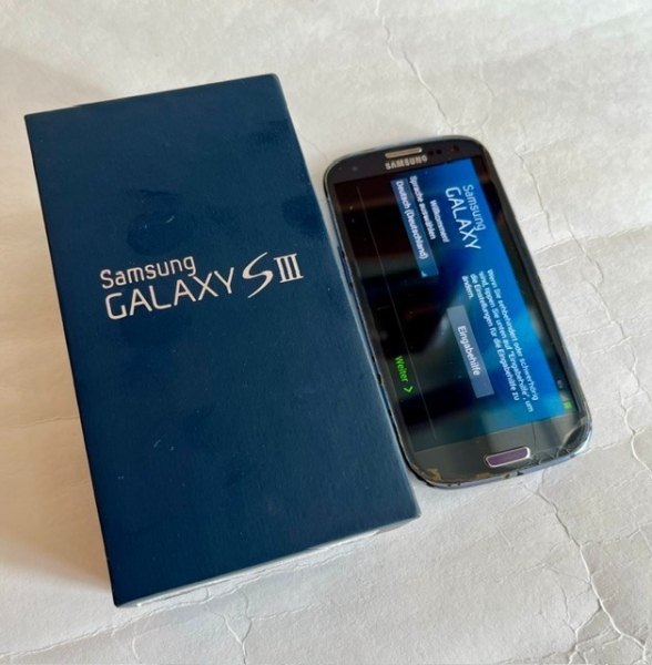 SAMSUNG Galaxy S3 SIII GT-I9300 / 16GB / blau – Android Smartphone Handy Mobile