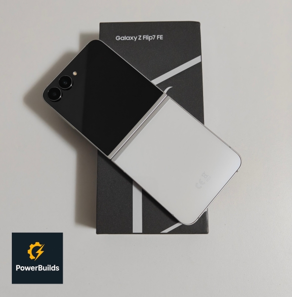 Samsung Galaxy Z Flip7 FE Smartphone 128 GB  White