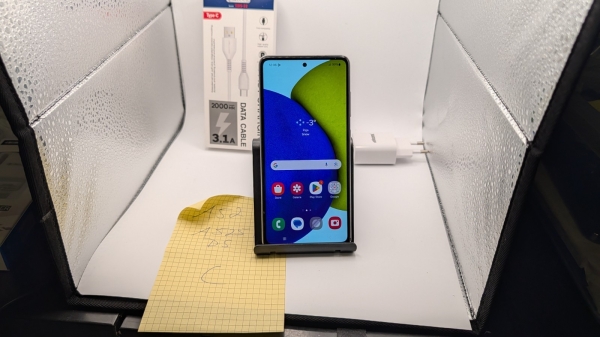 Samsung Galaxy A52 DS A525F 128GB Weiß Smartphone