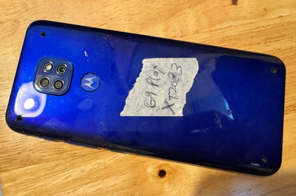 Motorola Moto G9 Play (XT2083-3) – Smartphone – für Ersatzteile oder Reparatur