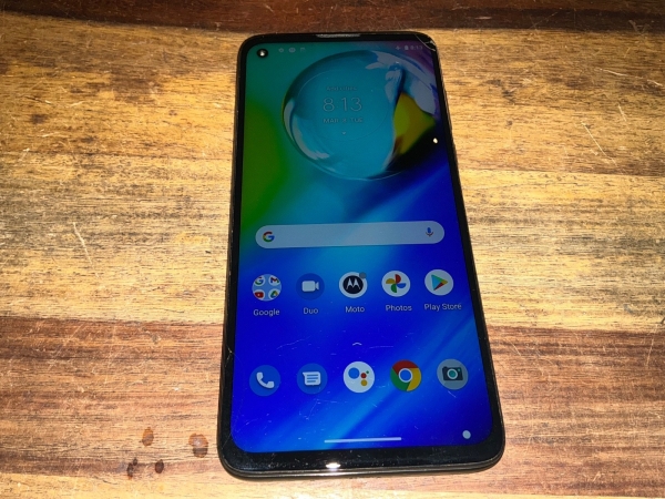 Motorola Moto G8 Power XT-2041-3 schwarz 64GB Android Smartphone kleiner Riss