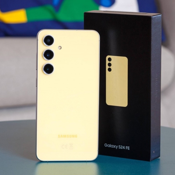 Neu Samsung Galaxy S24 FE (5G) SM-S721U 128GB Ohne Vertrag Smartphone Handys