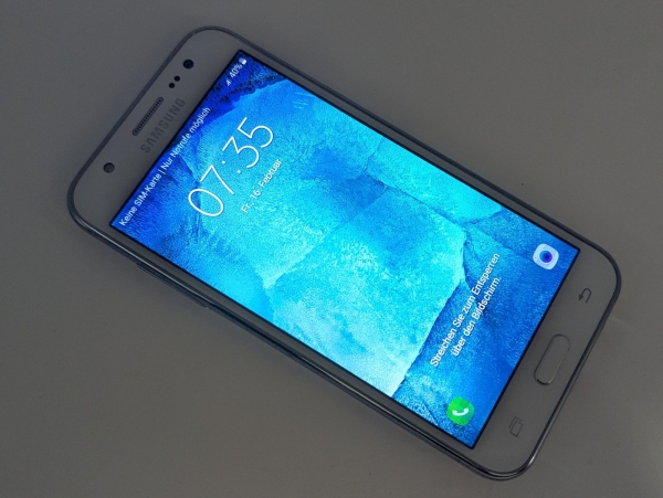 Samsung Galaxy J5 8GB Weiß Android Smartphone LTE 4G J500FN 💥