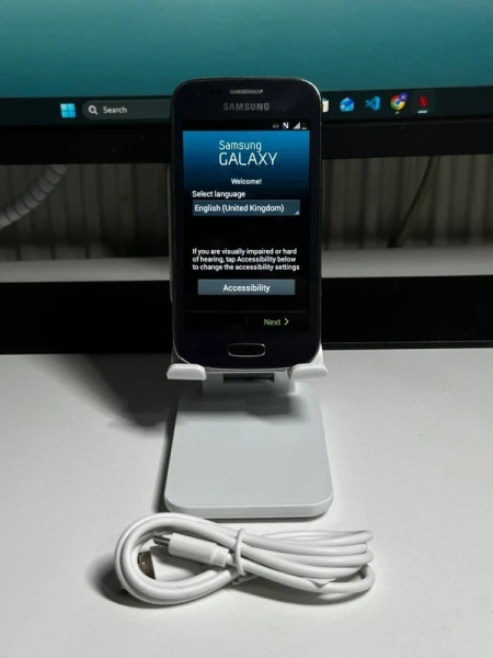 Samsung Galaxy Ace 3 GT-S7270 – 4 GB – Smartphone reinweiß (entsperrt)