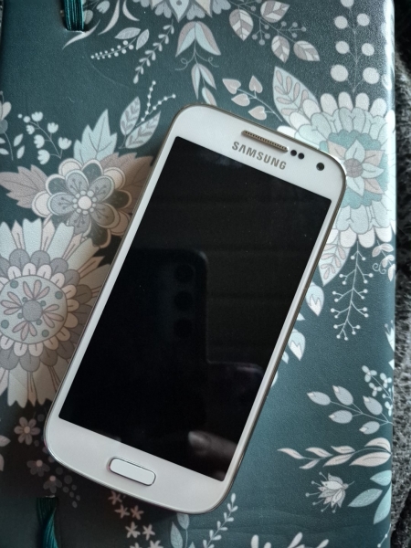 Samsung Galaxy S4 Mini GT I9195 Smartphone, Weiß, ohne Simlock
