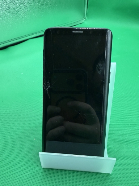 Samsung Galaxy S9 Smartphone – gesprungenes Display – funktioniert, Display funktioniert entsperrt