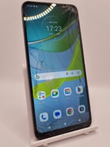 Motorola Moto E13 Cosmic Black entsperrt 64GB 6,5″ Android Smartphone gesprungen