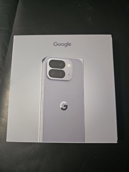 Google Pixel 10 Pro Fold 5G Smartphone 256GB entsperrt SIM-frei Moonstone VERSIEGELT.