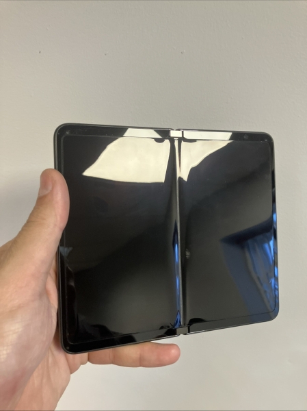 Google Pixel Fold 512GB Obsidian Black Smartphone Display defekt als Ersatzteilspender