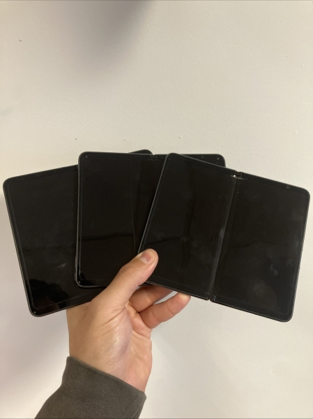 Google Pixel Fold 256GB schwarz 3x Smartphone Bundle Display Problem für Ersatzteile