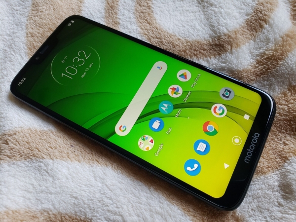 Sehr guter Zustand entsperrtes Motorola G7 Power (64GB) schwarz Smartphone