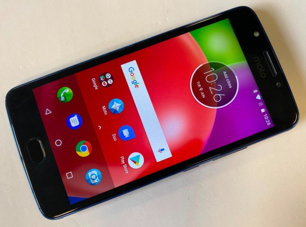 Motorola Moto E4 (XT1761) Smartphone ENTSPERRT Android 4G 16GB blau