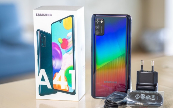 Samsung Galaxy A41 SM-A415F/DSN 64GB Global unlocked 48MP 6.1″ Smartphone