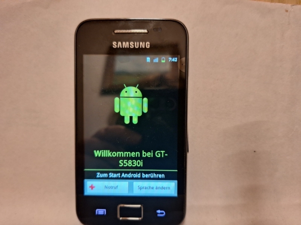 Handy Samsung Galaxy Ace GT S5830i ohne Simlock schwarz Smartphone