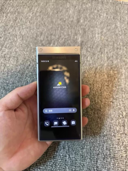 Samsung SM-W2019 256GB/128GB Android Flip 4G flagship smartphone (Unlocked )