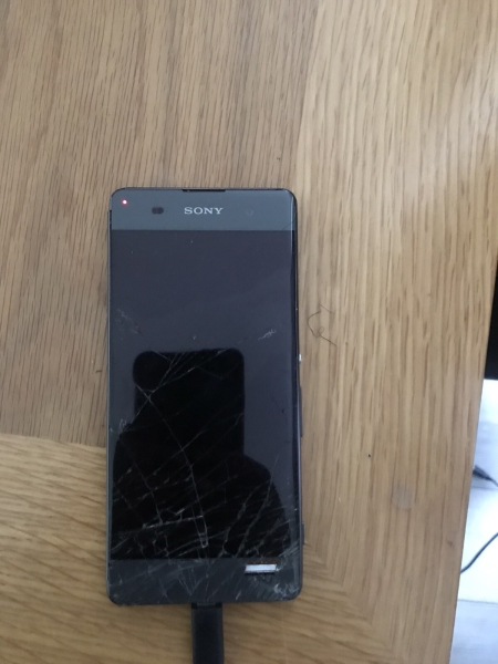 Sony Xperia XA F3115 – 16GB – Graphite Black (entsperrt) Smartphone (Einzel-SIM)