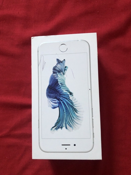 Apple iPhone 6s (A1688) 16GB (entsperrt) GSM + CDMA Smartphone – silber