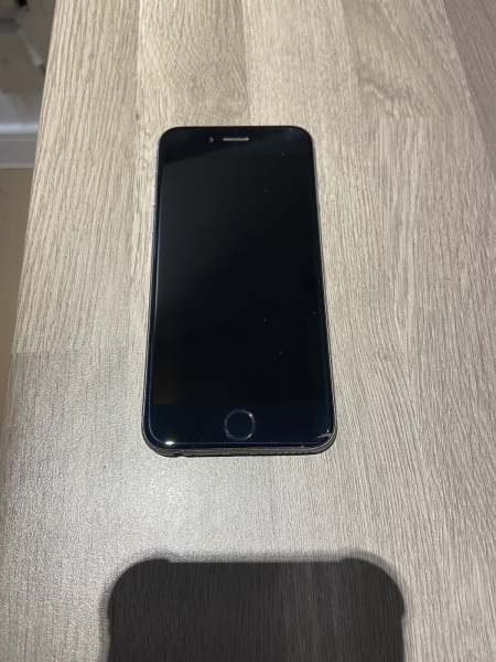 Apple iPhone 6 – 16GB – Space Grau (Ohne Simlock) A1586 (CDMA + GSM) Sehr Sehr Gepflegt