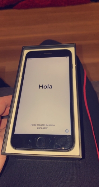 Apple iPhone 7 Plus – 32GB – Jet Black (Entsperrt) A1784 (GSM)